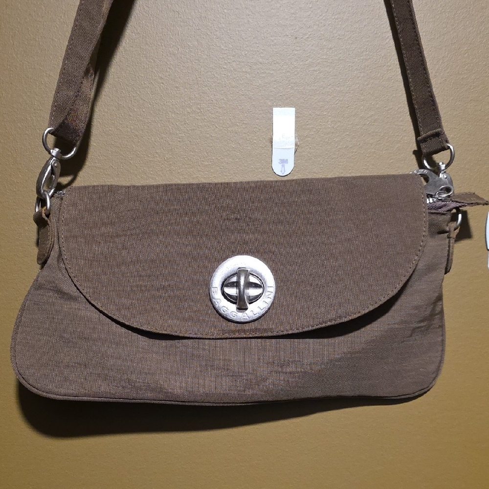 Baggallini Brown Shoulder Bag